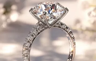 Cầm kim cương phường An Hội Đông